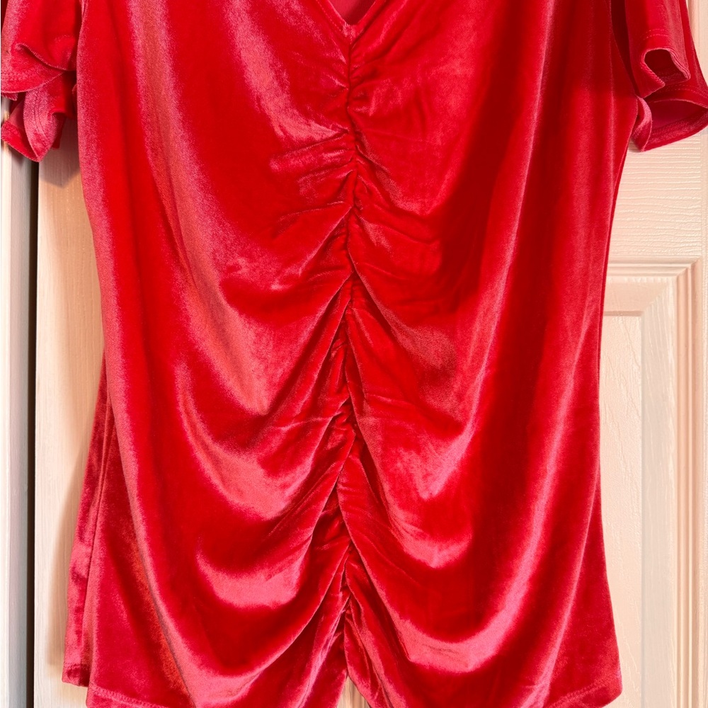 Torrid Hot Pink Velvet Ruched Short Sleeved Top, Size 0 (L/12) V Neck - Picture 5 of 10